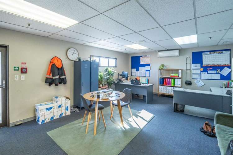 2 Long Street Woolston_10