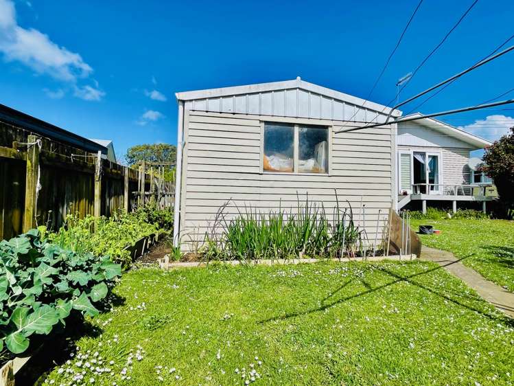 9 Gray Avenue Te Puke_15