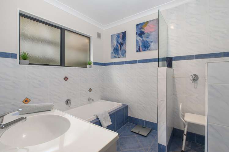 3 Smylie Close Ohauiti_13