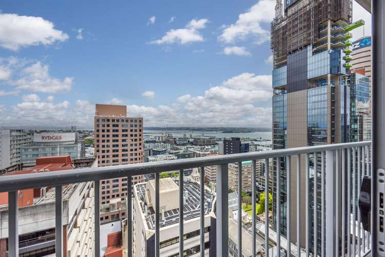 2302/74 Albert Street Auckland Central_12