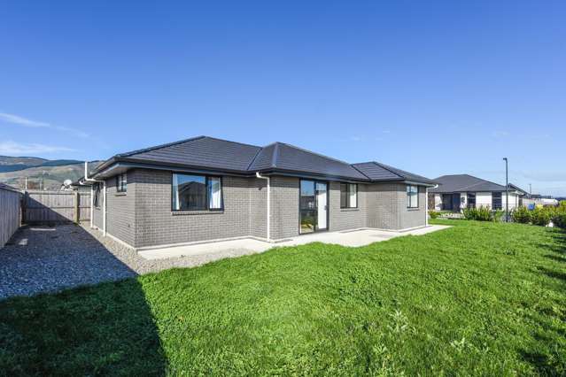 10 Esher Lane Richmond_2