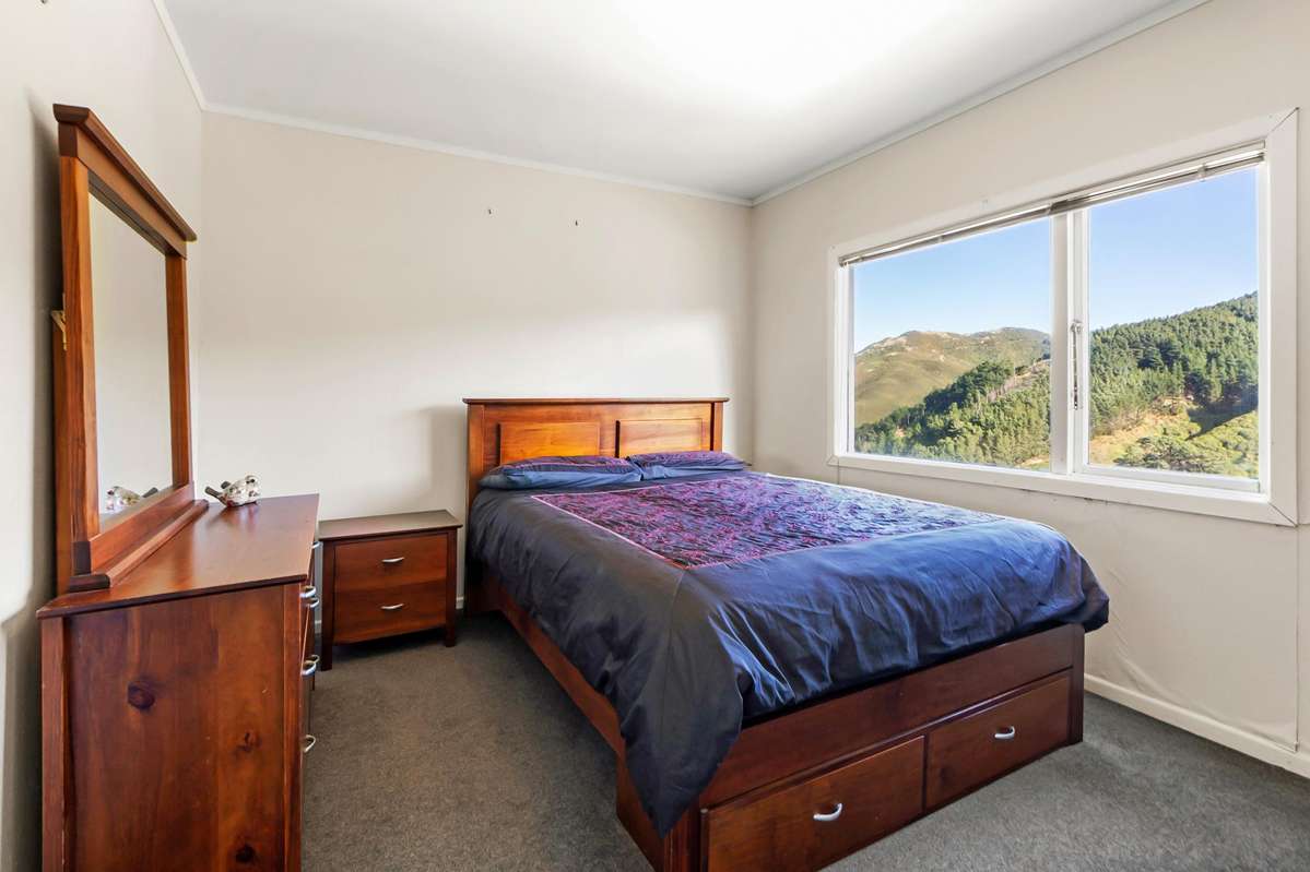 11B Clinton Way_5