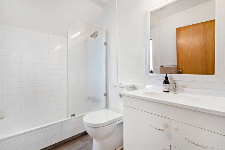 1/17 Septimus Place Henderson_9