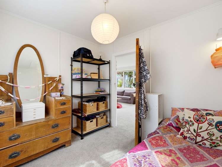 10 Cornwall Road Lyttelton_11
