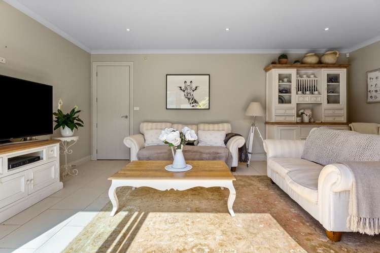 22 Corsica Way Karaka_8