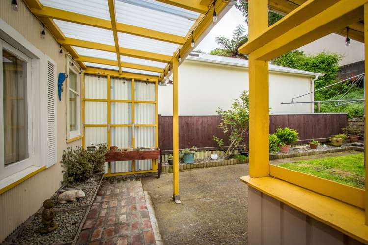 28 Luxford Street Berhampore_23