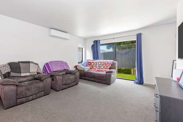 80 Matawhanga Drive Wattle Downs_4