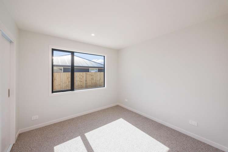 67 Atlantic Drive Fitzherbert_24