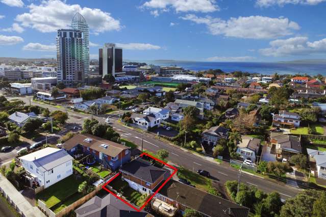 1/13 Burns Avenue Takapuna_2