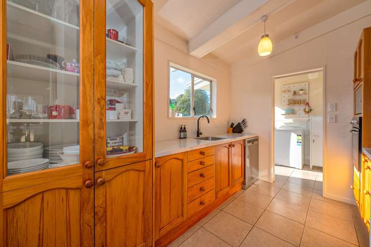 30 Redcrest Avenue Red Hill_3