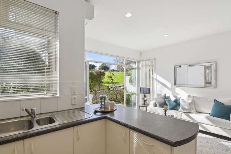 2/1 Gleanor Avenue Oteha_11