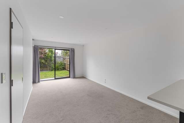 12/15 Bunyan Street Waltham_4