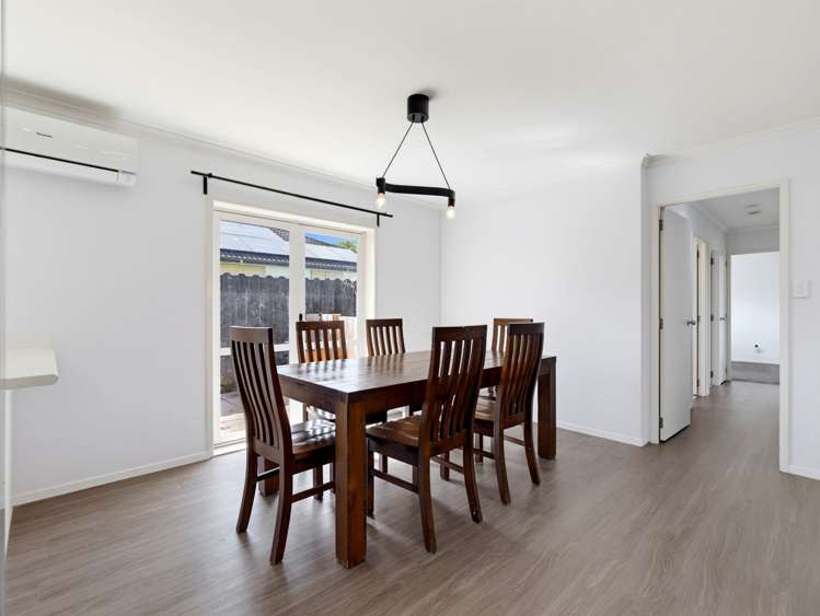 12 Emmerdale Avenue_5