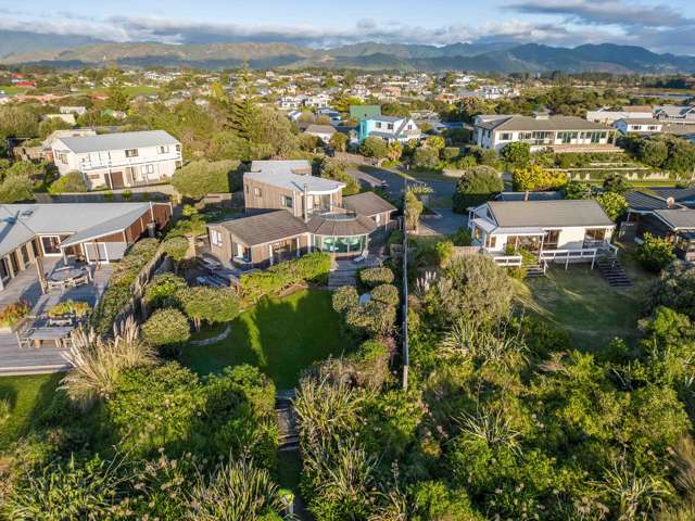 17 Oratia Street Waikanae Beach_4