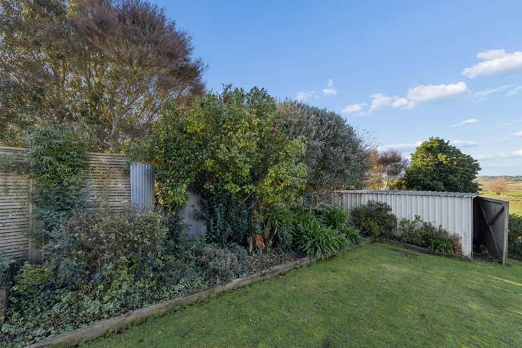 186 Russell Road Huntly_26