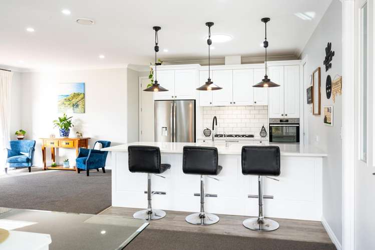 10 Ruahine Road Poraiti_8