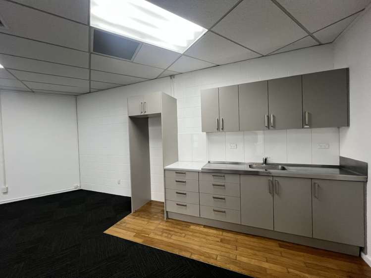 Ground Floor/79 Rockfield Road Penrose_5