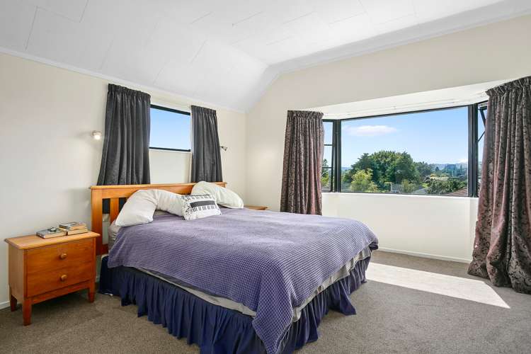 45 Sheridan Crescent Leamington_10