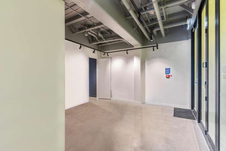 425 Beach Road Mairangi Bay_12