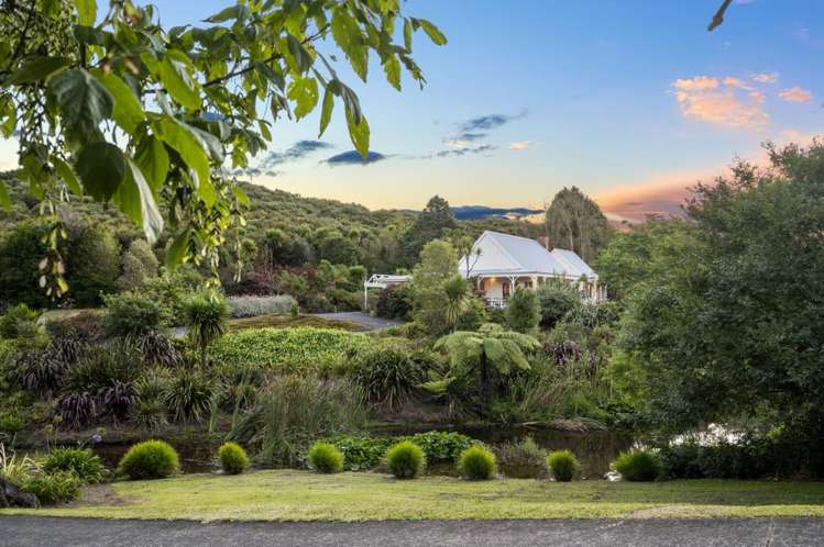 611 Horseshoe Bush Road Waitoki_57