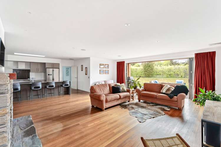 47 Matheson Crescent_5