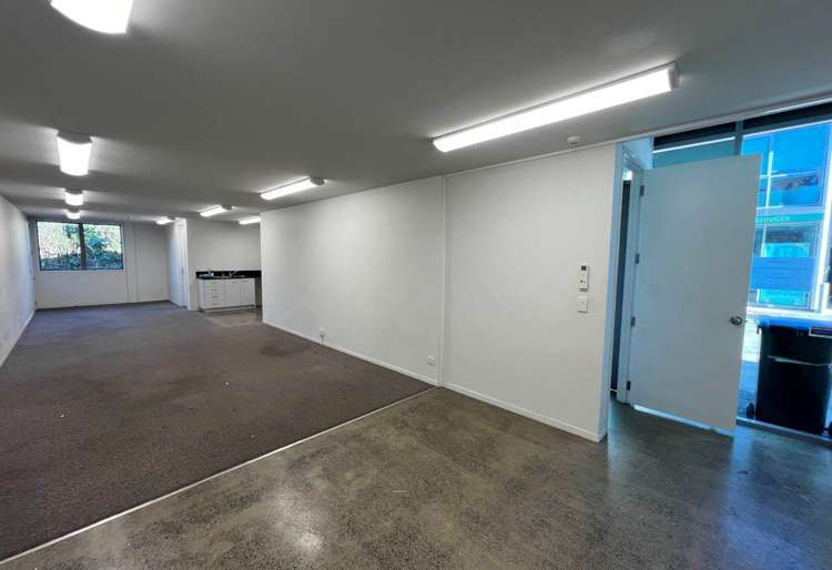 Unit 11/49 Sainsbury Road Morningside_6