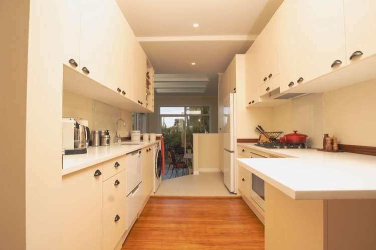 41 Fernleigh Avenue Royal Oak_4