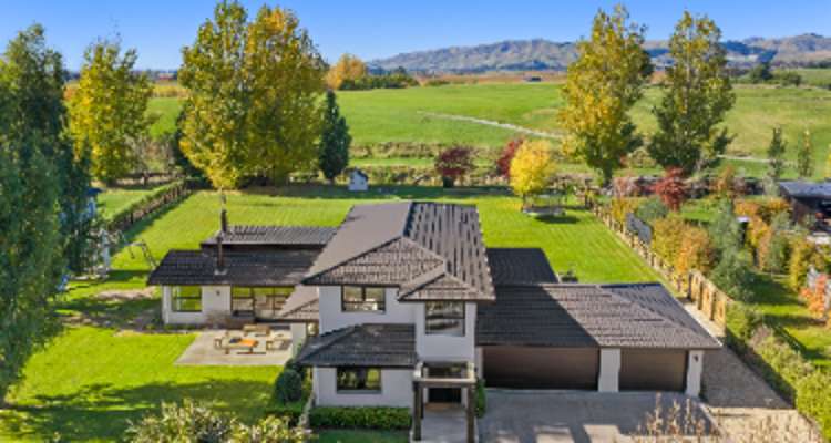 8 Bradleigh Park_0