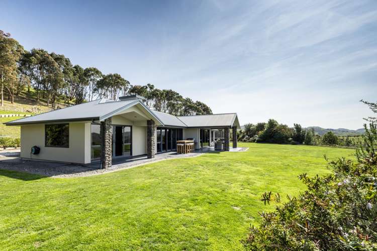 64 Waipuka Road Havelock North_25