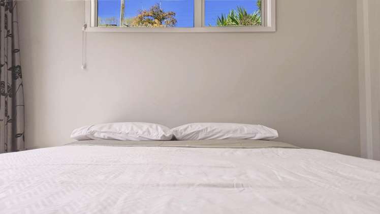 21 Somerset Terrace Stoke_13