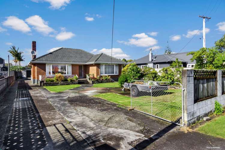 18 Taikata Road Te Atatu Peninsula_13