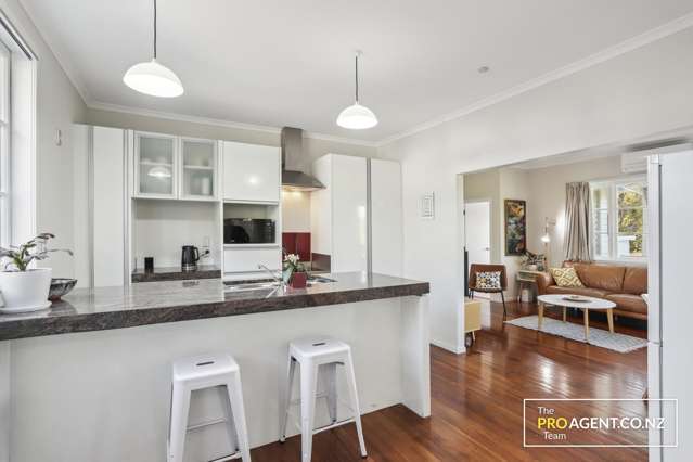162b Henderson Valley Road Henderson_2