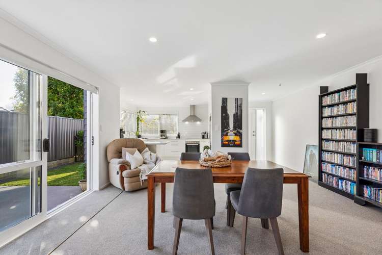 18 Raynor Crescent_5