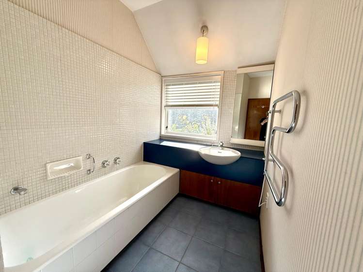  23 Helmores Lane Merivale_13