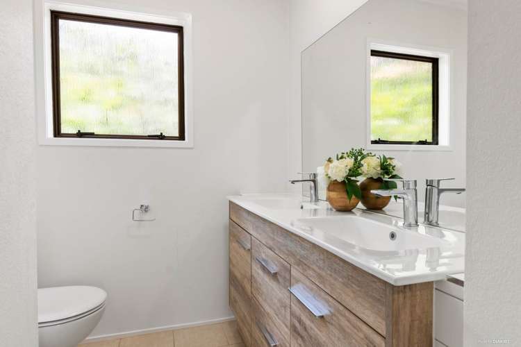 143 Wymer Road Glenbrook_14