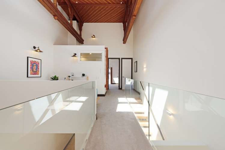 3/235 Adelaide Road Newtown_9