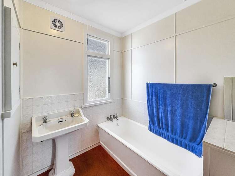 81 Moana Street 1236_20