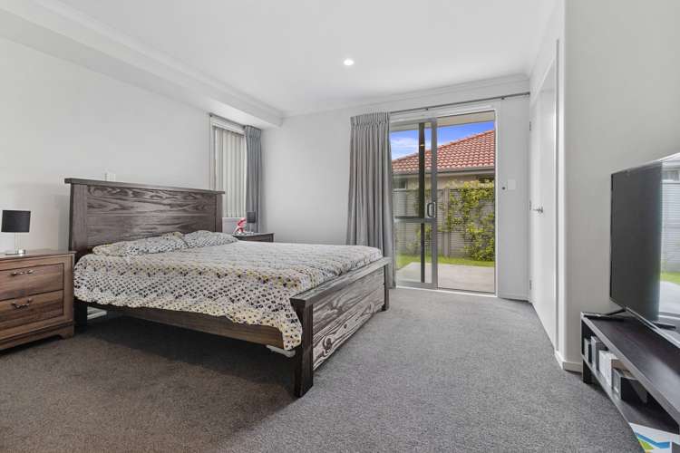 6 Muirfield Crescent Aongatete_8