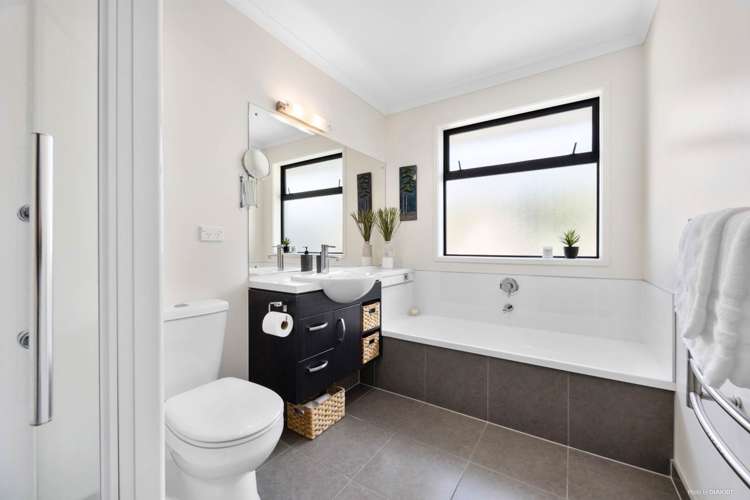 57 Earlsway Warkworth_11