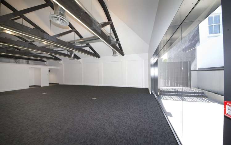 182/2 Jervois Road Herne Bay_1