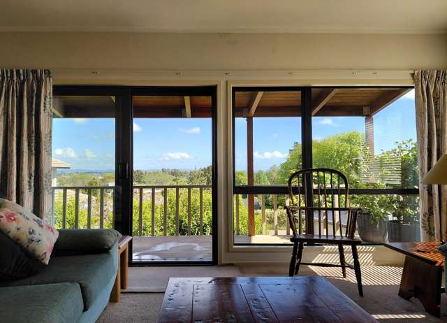 Lakeside Living with Space and Style