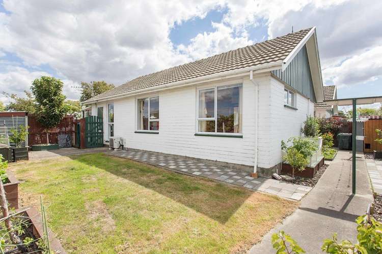 1/2 Lomax Place Islington_13