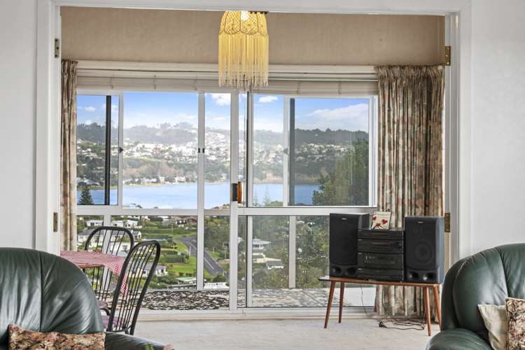 21 Roberts Road Matakatia_9