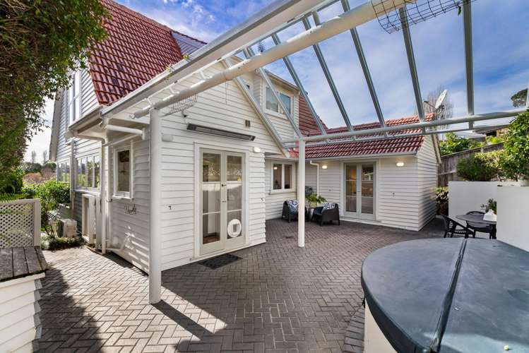 49 Glover Road St Heliers_11