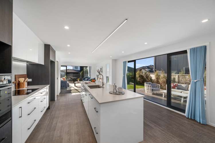 2B Kaiaho Close Aotea_8