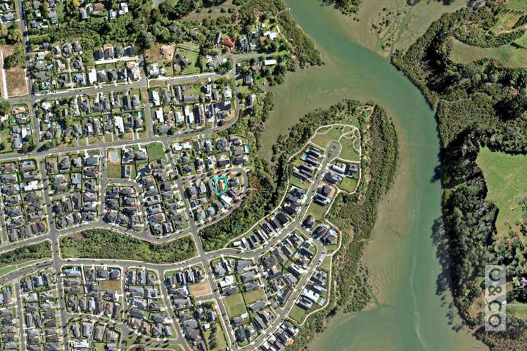 8 Tauwaka Crescent Riverhead_51