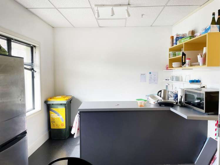 J/27-29 Albany Street North Dunedin_10