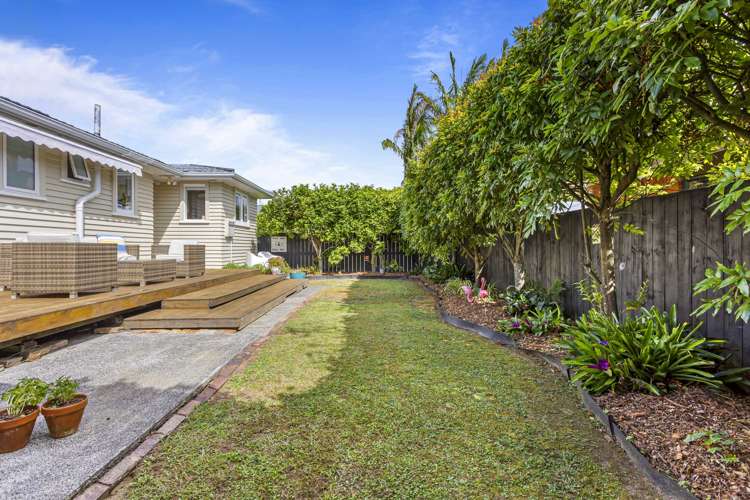 60 Woodside Road Massey_4