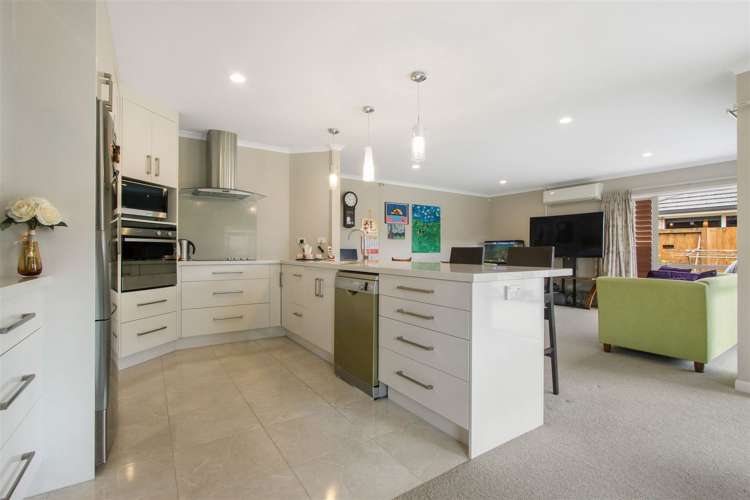 2 Friis Drive Katikati_3