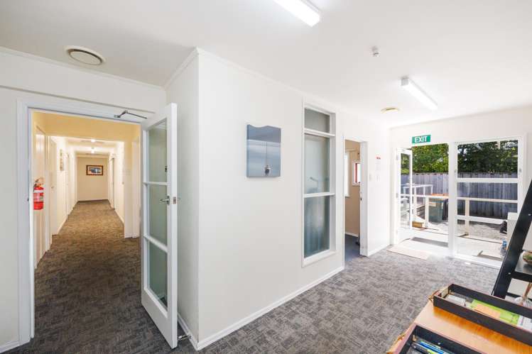 12 Ngaio Street West End_28